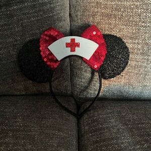 Minnie Mouse Red and Black Sequin Nurse Headband